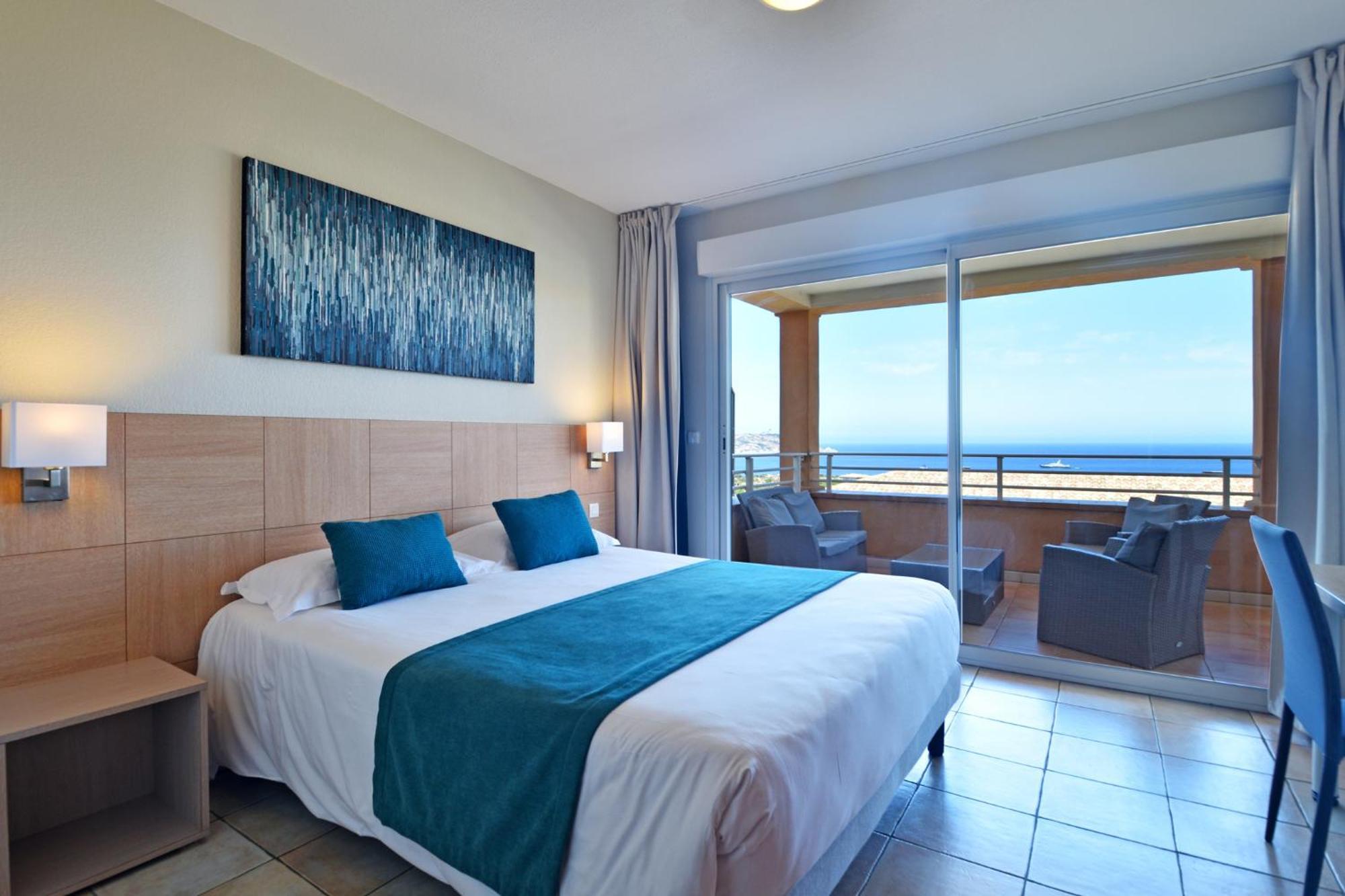 Calvi Appart Hotel 3*