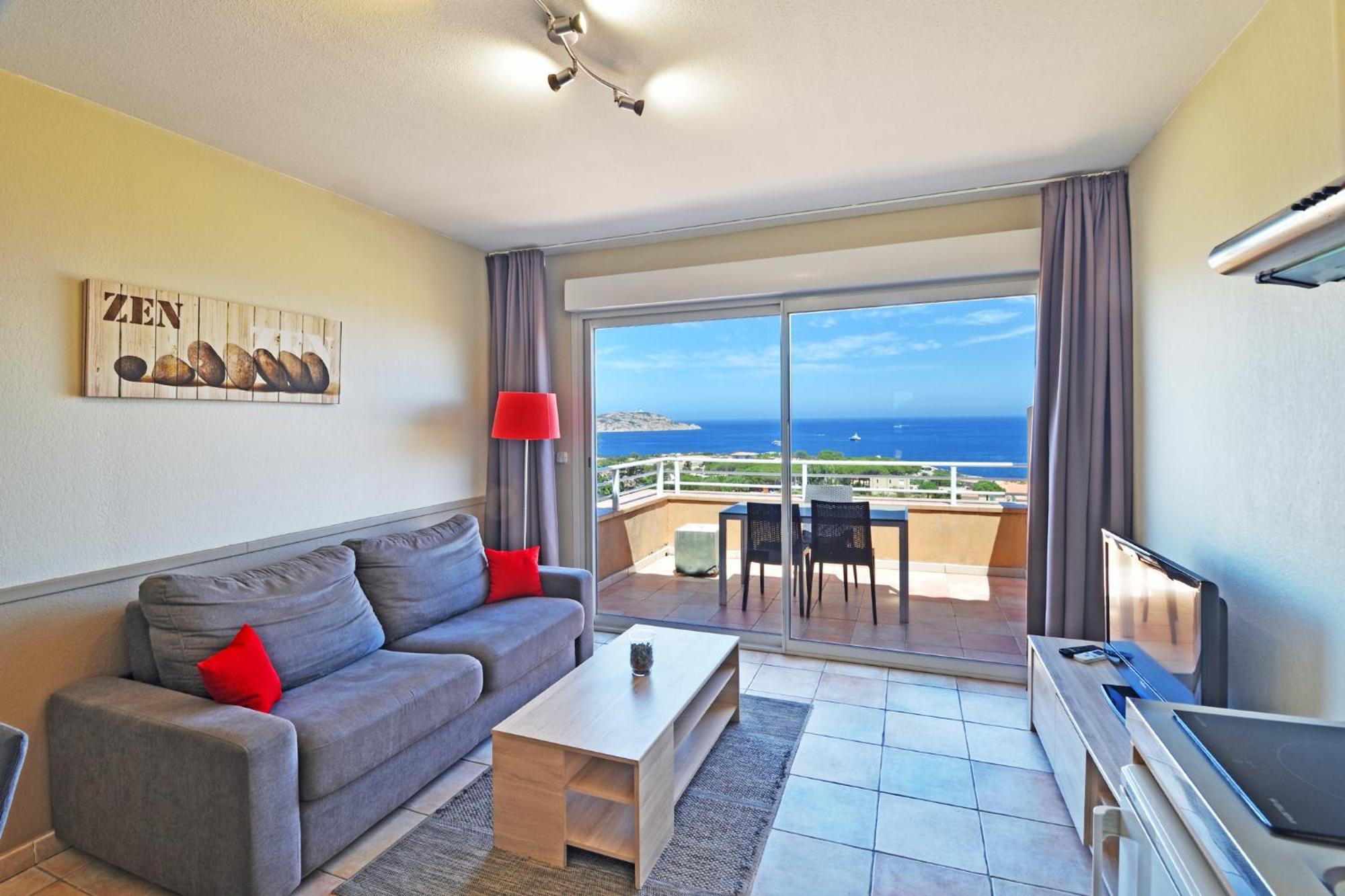 Calvi Appart Hotel 3* Calvi (Corsica)