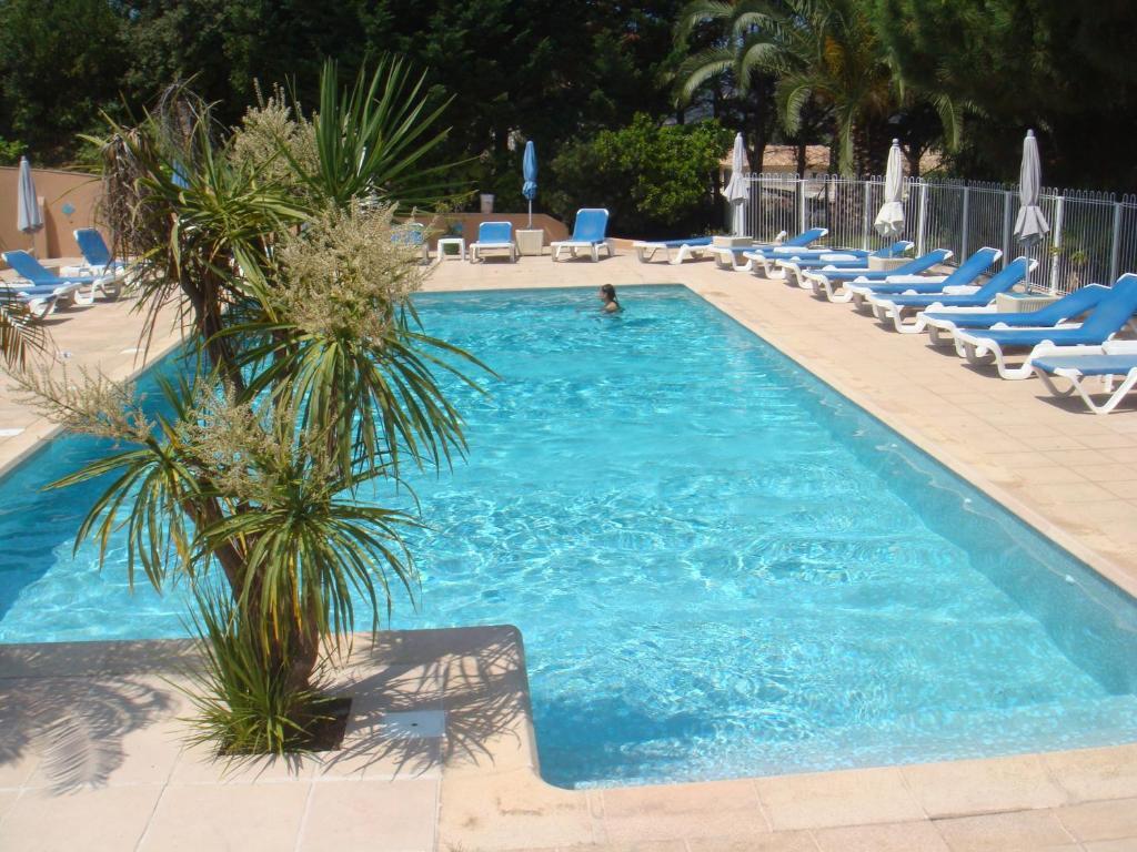 Calvi Appart Hotel 3* Calvi (Corsica)